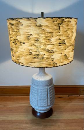 Vintage Mid Century Modern Ceramic and Wood L with Fiberglass Shade $100