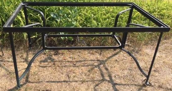 Photo Wrought iron table base-needs glass or wood top-deck,patio,sunporch $50