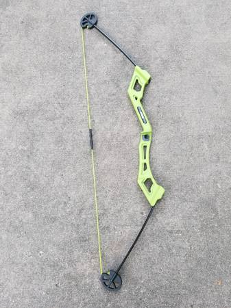 Youth Bow $20