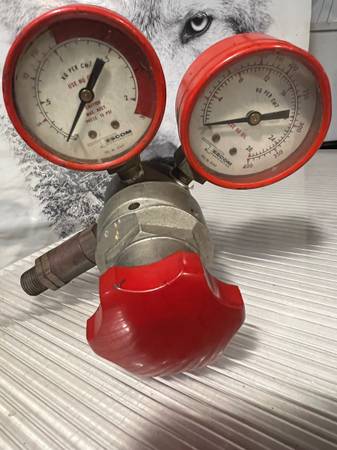 Photo tescom pressure regulator 400 psi max $93