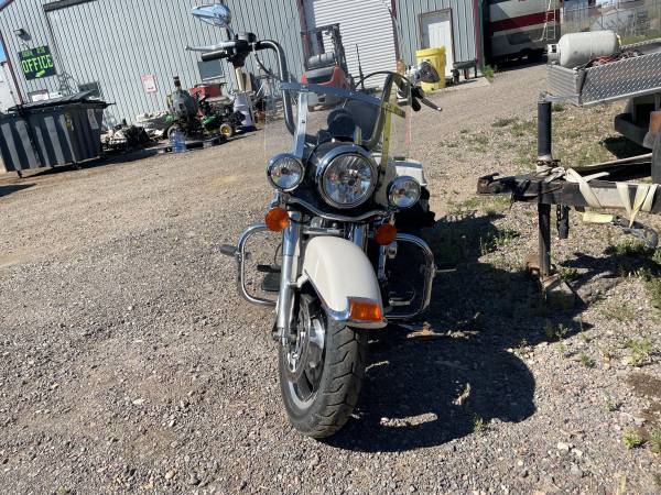 Photo 2012 Harley Davidson, road king policec $7,500