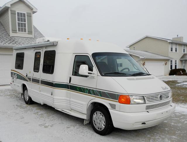 $3,200, ------ 1998 Winnebago Rialta QD 22 Class B Motor Home VR6 ...