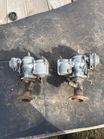 Photo Pair Volkswagen dual carbs for single port $125