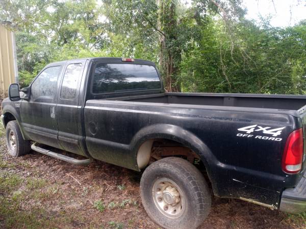 Photo 2001 FORD F250 4WD - $2,500 (BAY MINETTE)