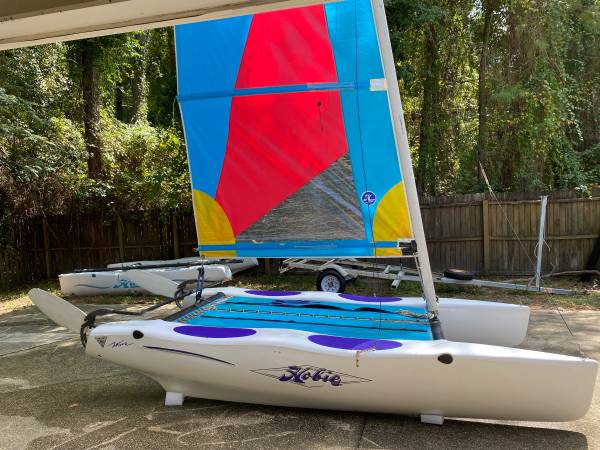 Photo 2001 Hobie Wave $2,900