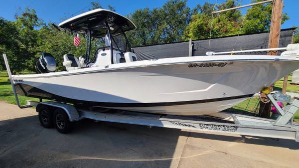 2019 Blue Wave 2800 Pure Bay $123,995