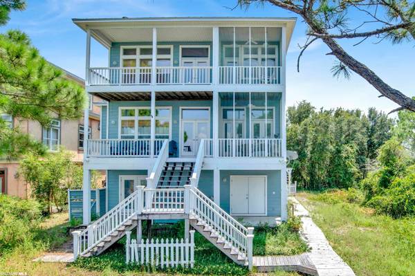 Photo Miraculously Beautiful Home in Orange Beach. 2 Beds, 2 Baths $995,000