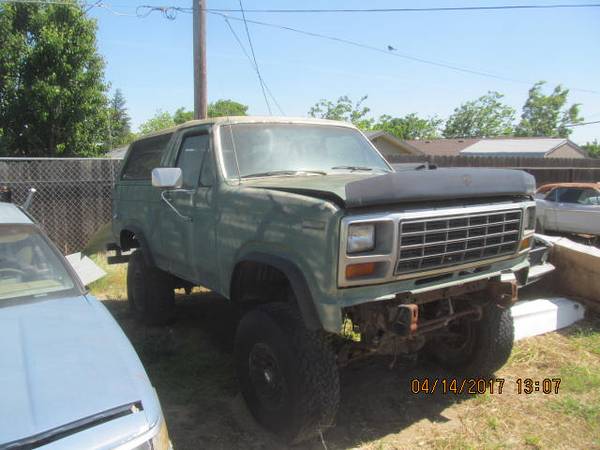 Photo 1980 FORD BRONCO, PARTING OUT ALL PARTS
