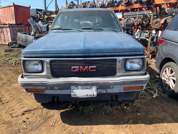 Photo 1991 GMC S15 Jimmy (Parting Out)