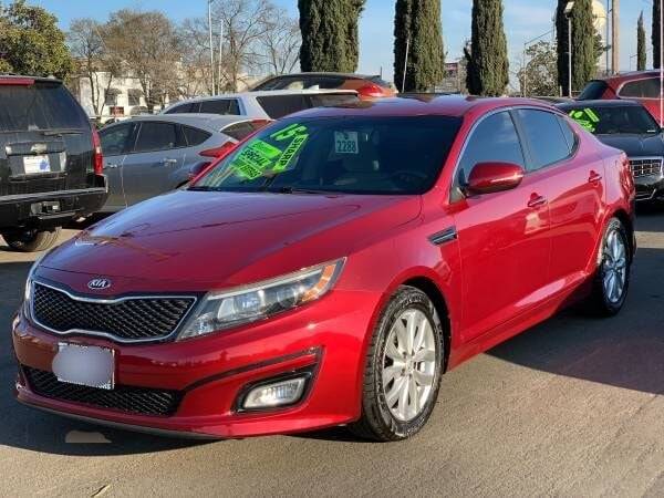 Photo 2015 Kia Optima LX 4dr Sedan $12,999