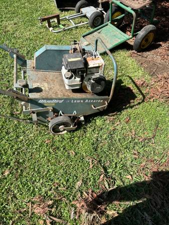 Photo Aerator blue bird $500