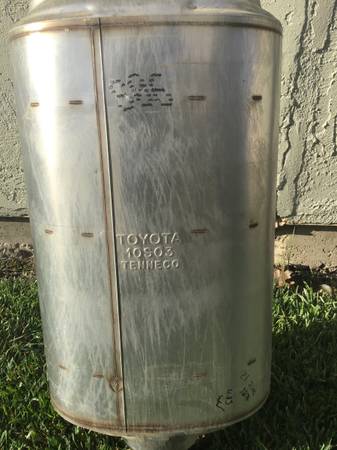 Photo Toyota Exhaust TundraSequoia $85