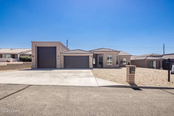 Come home, kick off your shoes Home in Lake Havasu City. 3 Beds, 2 Baths $819,900