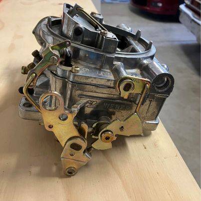 Photo Edelbrock 1411 Performer Carburetor 4-BBL 750 CFM Electric Choke Satin $200