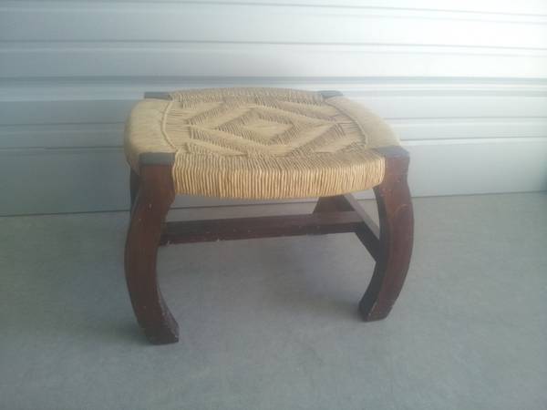 Photo Footstool small old $100