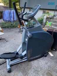 Diamondback 700 series discount elliptical