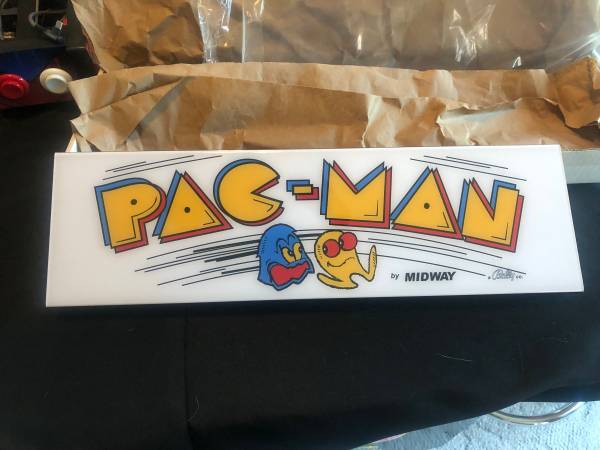 Photo Arcade 1Up Pac-Man Marquee $40