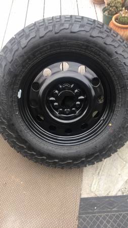 Photo 2018 Ford F 150 spare tire $200