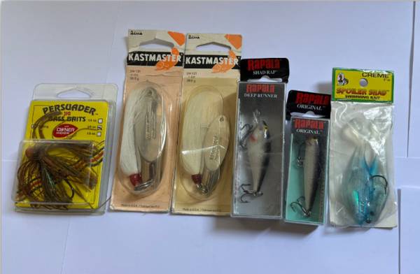 Photo Lot of 7 Fishing BaitsLures - Kastmaste, Rapala, Persuader, Spoiler Shad $30