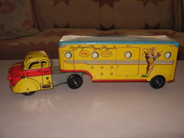 Roy Rogers Trigger  Truck and Horse Trailer