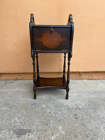 Photo Vintage Cigar  Smoking Copper Lined Humidor Cabinet $30