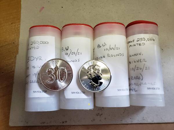 Photo Im Selling my Canadian silver Rounds