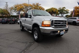 Photo Used 2001 Ford F250 XLT for sale