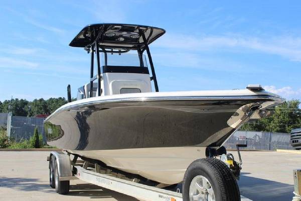 Photo Excellent 1 Owner 2016 Shearwater 270 Yamaha 350hp Outboard $40,000