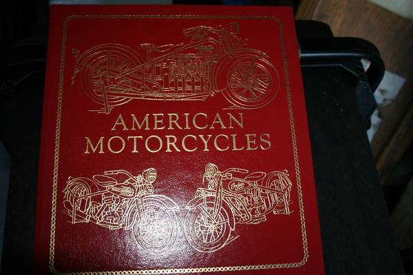 Photo New book American Motorcycles - $30 (Norton Shores)