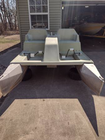 Pedal pontoon boat $800 | Boats For Sale | Muskegon, MI | Shoppok