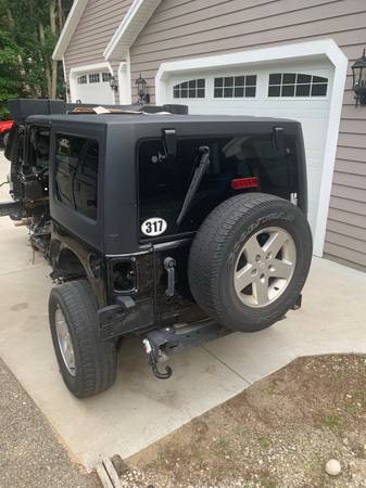 Photo trade parts jeep and motor $2,500