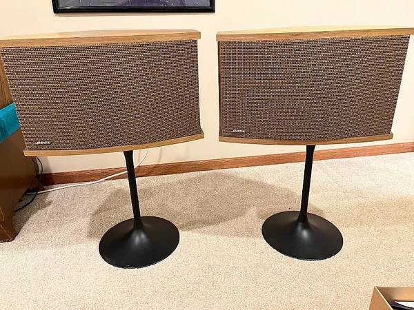 Photo Bose 901 with standsPioneer RT 1020 $475