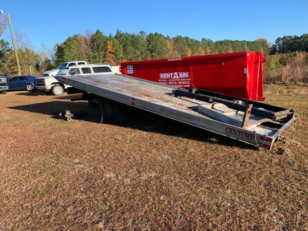Photo CENTURY 21 FOOT ROLLBACK BED AND WHEEL LIFT - $10,000 (MULLINS SC)