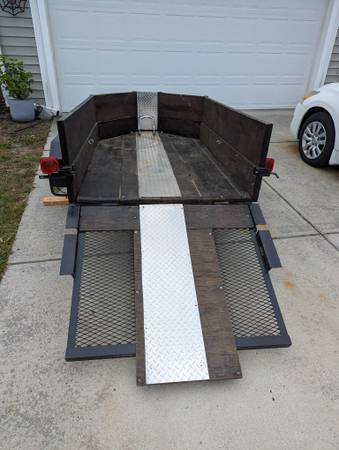 Photo Motorcycle trailer $800