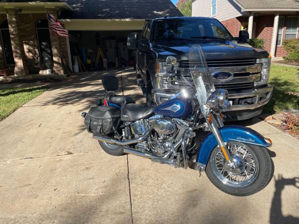 Photo 2000 Harley-Davidson Heritage Softail Classic - $7,000 (Austin)