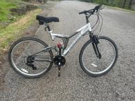 Triax pk7 mountain bike price best sale