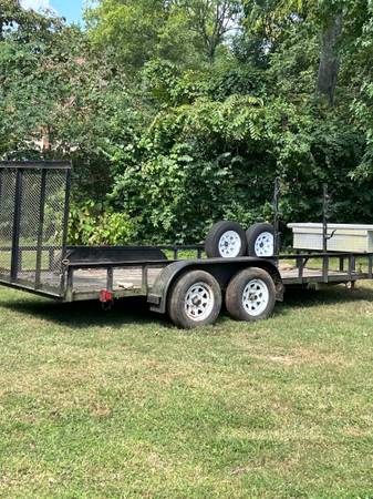 Photo 16 ft utility trailer (SOLD) $1,700