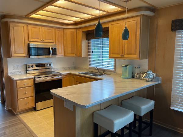 Photo 2008 Stardust Houseboat 16x70 WB $325,000