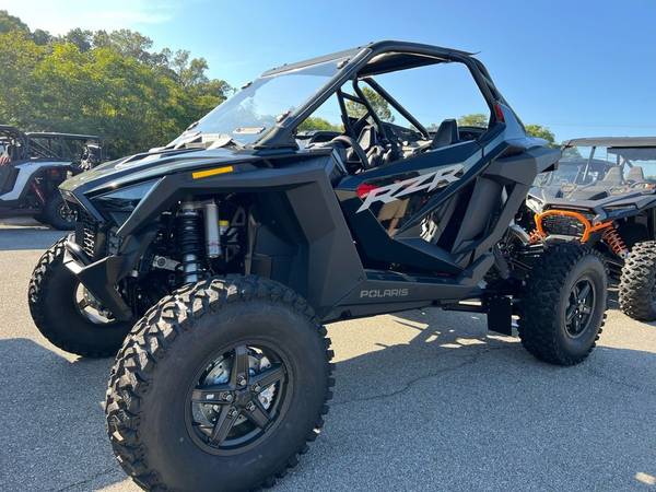 Photo 2024 POLARIS RZR TURBO R SPORT $25,999