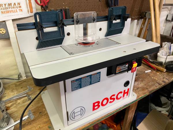 Photo Bosch RA1171 router table no router great condition $125