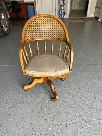 Photo Classic wooden office chair $35