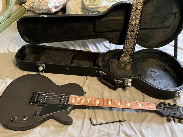 Photo Epiphone Special-II GT Electric Guitar w Case  Strap $250