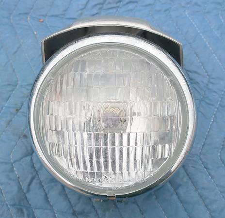 Photo FSFT - Harley Davidson Dyna  FXD  Sportster Headlight $45