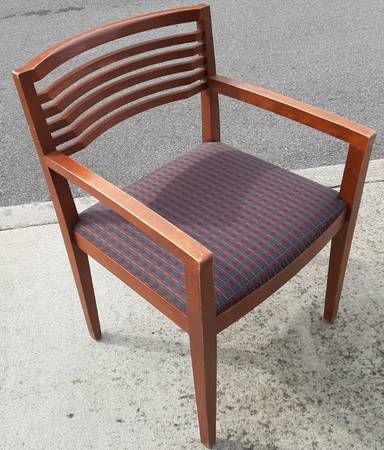 Photo Knoll Studio Ricchio Arm Chair - Several available $12
