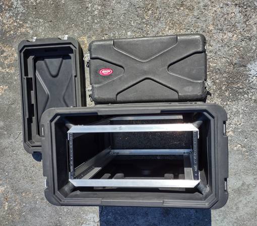 Photo SKB 4U Deep r Series Road case HD Shock Rack Vibration Kills Gear $180
