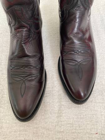 Photo Size 10.5 Dan Post Black Cherry Western Boots $150