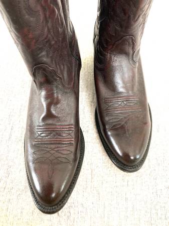 Photo Size 9 NEW Nocona Black Cherry Western Boots $160