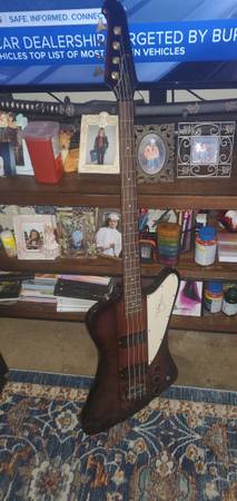 Photo Thunderbird bass and  $450