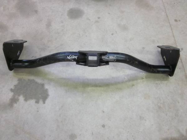 Photo Trailer Hitch - 08-11 Toyota Sequoia - Class 3 hitch - Valley 81910 $65
