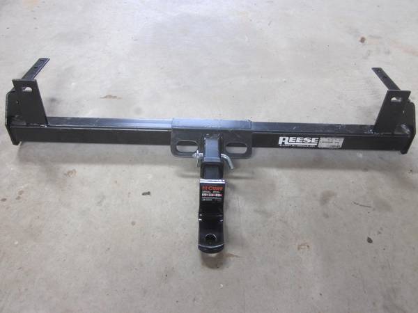 Photo Trailer Hitch - 38.5 wide - 37  32.5 ctr holes - Reese $50